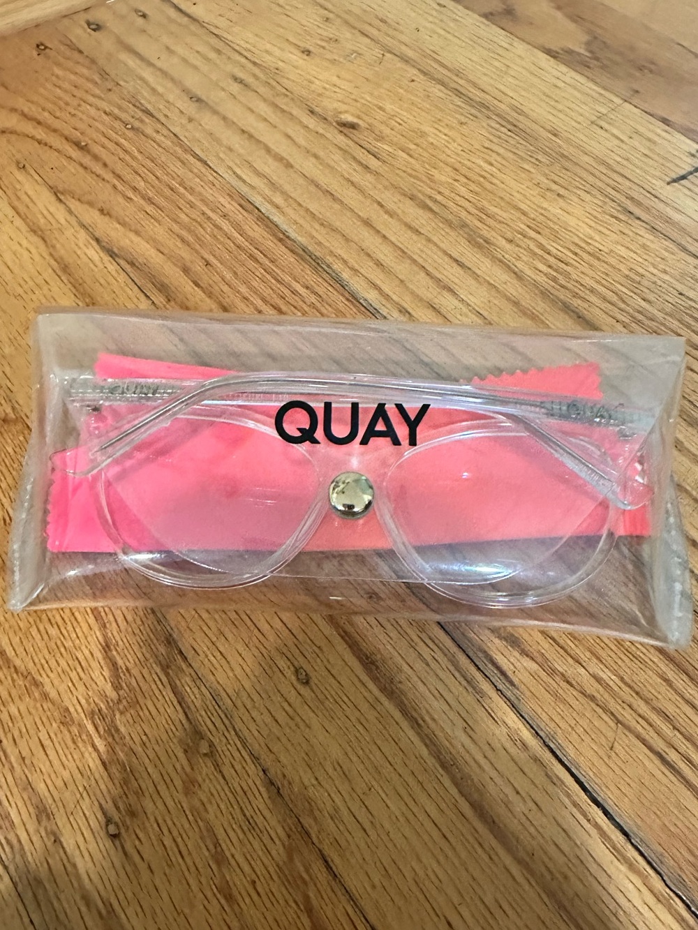Quay Australia All Nighter 50mm blue light filtering glasses